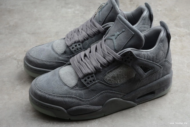 Chep Onekick Cool 930155-003 Jordan 4 Grey x Air KAWS 0823